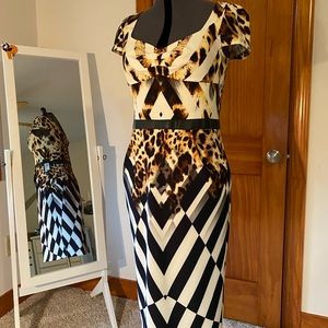 Beautiful Marciano knit dress, never worn. Multi-patterned, stunning design.